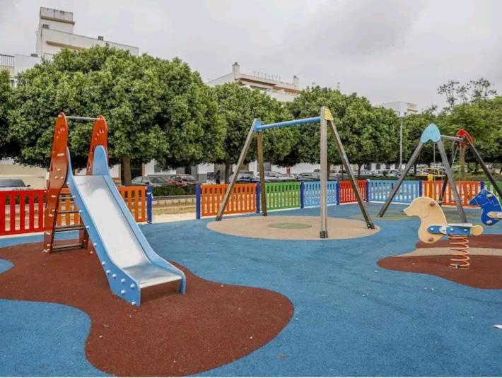 Apartamento Con Patio Y Piscina Cerca De Sevilla La Algaba Eksteriør bilde