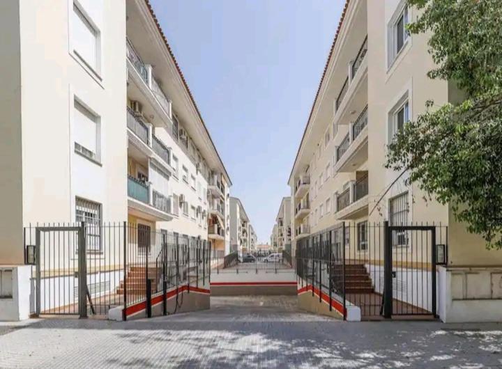 Apartamento Con Patio Y Piscina Cerca De Sevilla La Algaba Eksteriør bilde