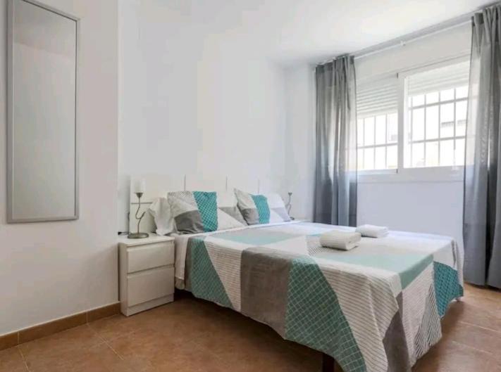 Apartamento Con Patio Y Piscina Cerca De Sevilla La Algaba Eksteriør bilde