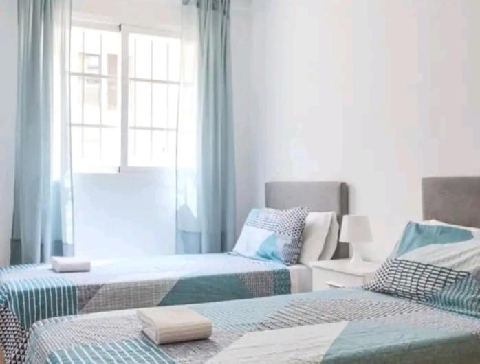 Apartamento Con Patio Y Piscina Cerca De Sevilla La Algaba Eksteriør bilde