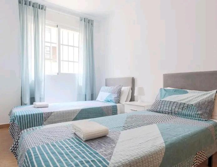 Apartamento Con Patio Y Piscina Cerca De Sevilla La Algaba Eksteriør bilde